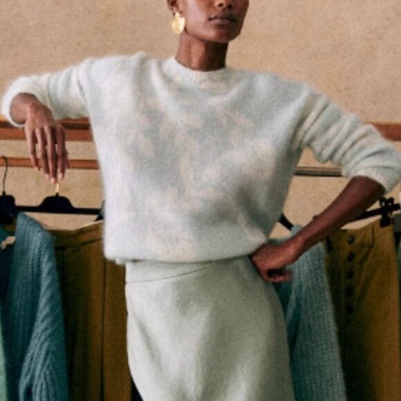 Sezane Aurelia Jumper Baby Blue Ivory Floral Sweater French Mohair Lightweight - Picture 3 of 9